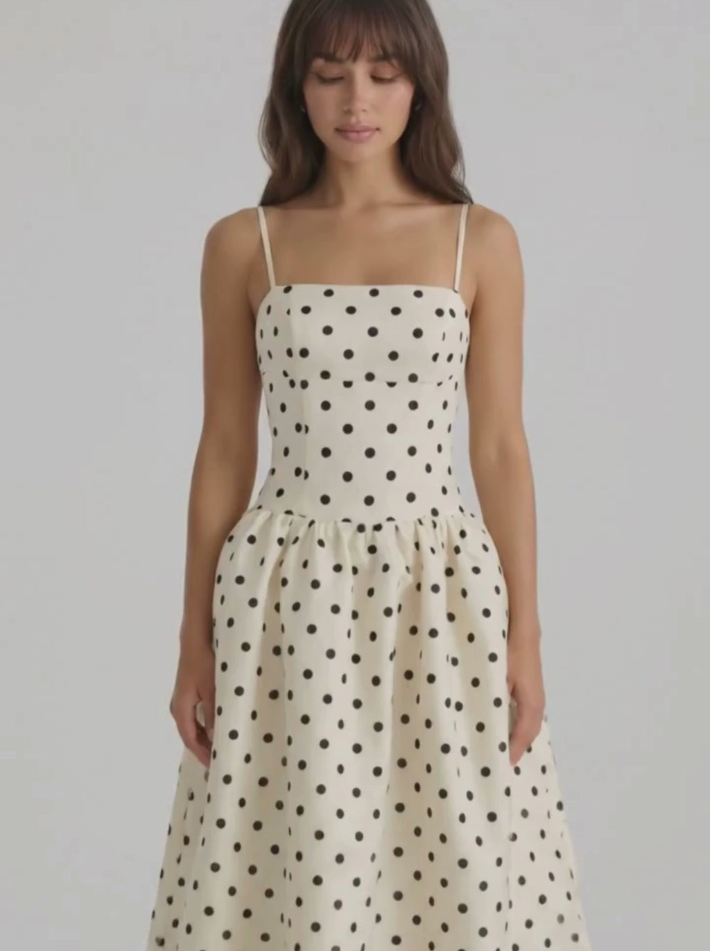 Robe longue à pois